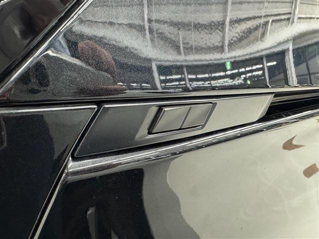 ヴォクシー ハイブリッドS-Z(9枚目)