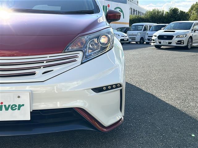 ノート ニスモ　ワンオーナー　保証書　取扱説明書　純正ナビ　ＴＶ／ＣＤ／ＤＶＤ／Ｂｌｕｅｔｏｏｔｈ　バックカメラ　アイドリングストップ　オートライト　フォグライト　ドアバイザー　純正フロアマット　電動ミラー　ＥＴＣ（39枚目）