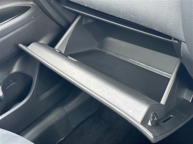 アウトランダーPHEV Gナビパッケージ 純正BT/USB 全周囲カメラ ハーフレザーシート 右前席パワーシート 前席シートヒーター 純正LED 純正フォグ オートライト 純正18インチAW パワーバックドア 革巻ステア クルコン ドラレコ(22枚目)