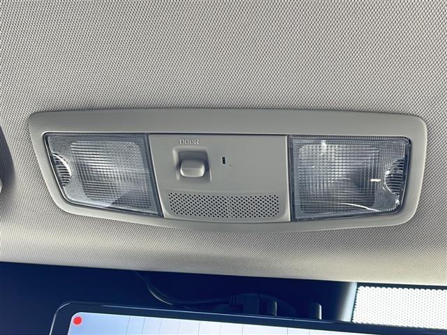 アウトランダーPHEV Gナビパッケージ 純正BT/USB 全周囲カメラ ハーフレザーシート 右前席パワーシート 前席シートヒーター 純正LED 純正フォグ オートライト 純正18インチAW パワーバックドア 革巻ステア クルコン ドラレコ(28枚目)