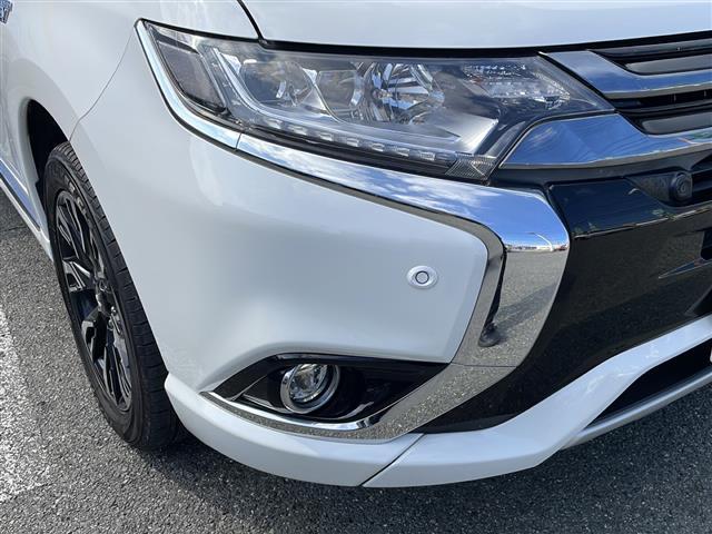 アウトランダーPHEV Gナビパッケージ 純正BT/USB 全周囲カメラ ハーフレザーシート 右前席パワーシート 前席シートヒーター 純正LED 純正フォグ オートライト 純正18インチAW パワーバックドア 革巻ステア クルコン ドラレコ(38枚目)