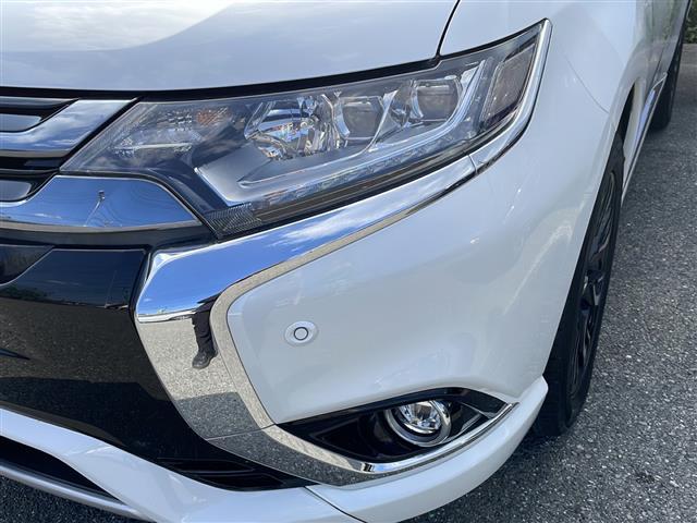 アウトランダーPHEV Gナビパッケージ 純正BT/USB 全周囲カメラ ハーフレザーシート 右前席パワーシート 前席シートヒーター 純正LED 純正フォグ オートライト 純正18インチAW パワーバックドア 革巻ステア クルコン ドラレコ(39枚目)