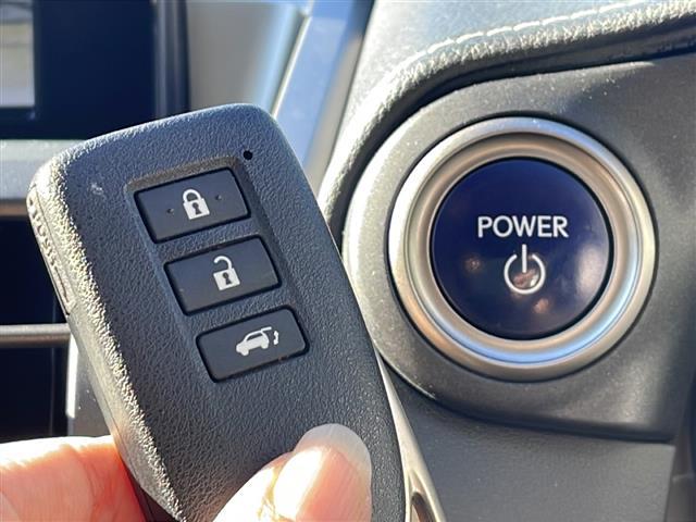 NX NX300h Iパッケージ ワンオーナー パノラマルーフ ブラックレザーシート シートヒーター レーダークルーズコントロール プリクラッシュセーフティシステム メーカー純正ナビ フルセグTV バックカメラ カードキー(5枚目)