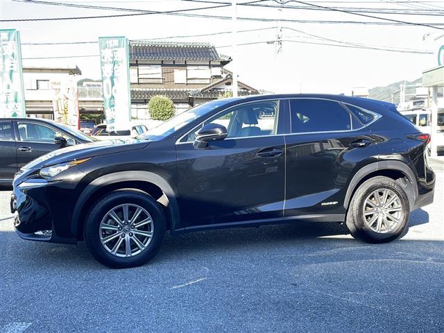 NX NX300h Iパッケージ ワンオーナー パノラマルーフ ブラックレザーシート シートヒーター レーダークルーズコントロール プリクラッシュセーフティシステム メーカー純正ナビ フルセグTV バックカメラ カードキー(33枚目)