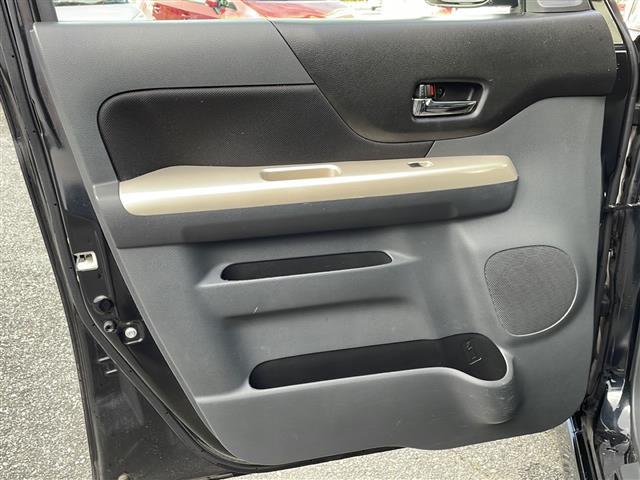 スペーシアカスタム Jスタイル 社外ナビ/DVD/SD/MSV/BT/USB/フルセグ 両側パワスラ 純正HID 純正フォグ オートライト 純正15インチAW 革巻ステア ステアリングスイッチ 前席シートヒーター スマートキー(23枚目)