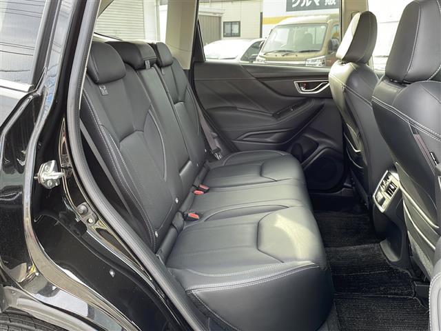 フォレスター アドバンス　純正ナビ／ＤＶＤ／ＳＤ／ＭＳＶ／ＢＴ／ＵＳＢ／フルセグ　Ｆ／Ｓ／Ｂカメラ　黒革　前席パワーシート　全席シートヒーター　純正１８インチＡＷ　純正ＬＥＤ　純正フォグ　オートライト　デジタルインナーミラー（20枚目）