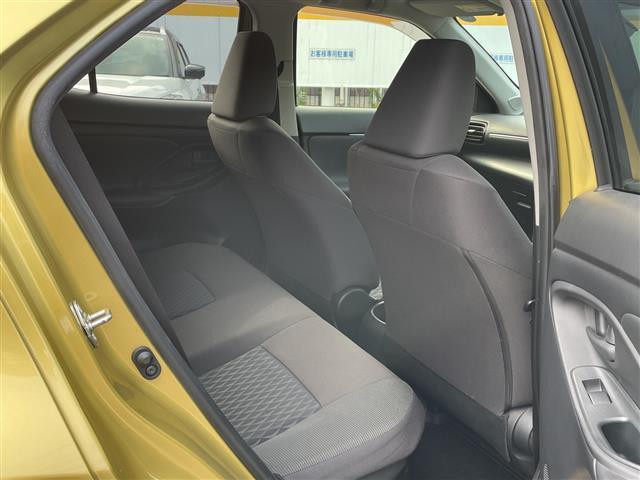 ヤリスクロス ハイブリッドG ワンオーナー 純正ディスプレイオーディオ Bluetooth MiraCast 全方位カメラ 前後ドライブレコーダー ビルトインETC 前席シートヒーター ステアリングヒーター LEDヘッドランプ(21枚目)