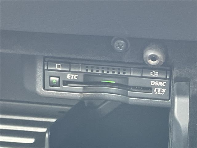 RC RC300h Fスポーツ レーダークルーズコントロール シートベンチレーター シートヒーター 純正ナビ フルセグTV Bluetooth DVD再生可 MSV バックカメラ ブラックレザーシート LEDヘッドランプ(13枚目)