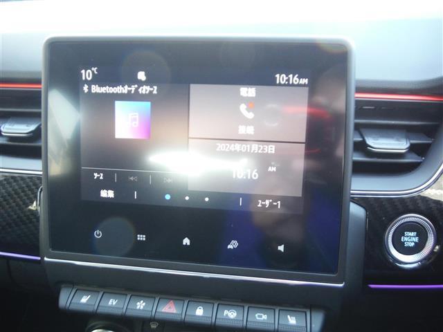 ルノー　スポール　ラインＥ－テックハイブリッド　ワンオーナー　保証書　取説　地デジ　ＥＴＣ　マルチディスプレイ　ＢＬＵＥＴＯＯＴＨ　アラウンドビューモニター　ブラインドスポット　クルーズコントロール　シートヒータ　リヤスポイラー　スマートキー２コ(11枚目)