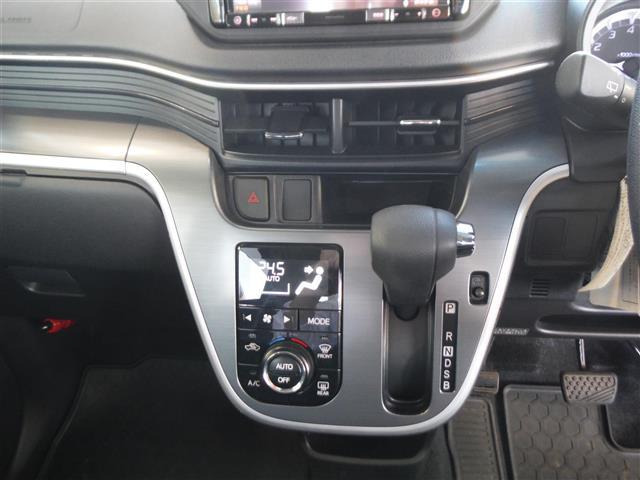 ステラ カスタムＲ　スマートアシスト　Ａライト　ｂｌｕｅｔｏｏｔｈ　１オーナー　キーレス　ＬＥＤヘッドランプ　スマートキー　ＤＶＤ再生　ＥＳＣ　メモリーナビ　ナビＴＶ　パワーウインド　フルオートエアコン　ＡＢＳ　フルセグＴＶ　エアロ（12枚目）