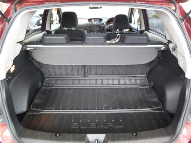 ＸＶ ２．０ｉ－Ｌ　アイサイト　１オナ　ブルートゥース　自動追従　Ｂカメ　ナビテレビ　地デジ　ＡＷＤ　電動パワーシート　ＤＶＤ再生　ＡＵＴＯライト　ＰＷ　ＥＴＣ車載器　パワステ　メモリーナビ　オートエアコン　ＡＢＳ　キーレス（16枚目）