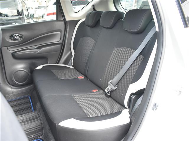 ノート e-パワー X Vセレクション アラウンドカメラ 運転席助手席エアバック Cソナー 寒冷地仕様 エアバッグ 横滑防止 地デジ BT接続 衝突被害軽減装置 Aライト LEDヘッドライト パワーウインドウ DVD ETC スマートキー(19枚目)