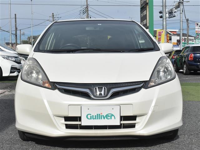 フィット 13G・スマートセレクション ファインスタイル ワンオーナー BTオーディオ 地デジTV ETC ドアバイザー インテリキー キーレス メモリナビ フルオートエアコン 1オーナー パワーウィンドウ 地デジTV ECON ETC オートライト(2枚目)