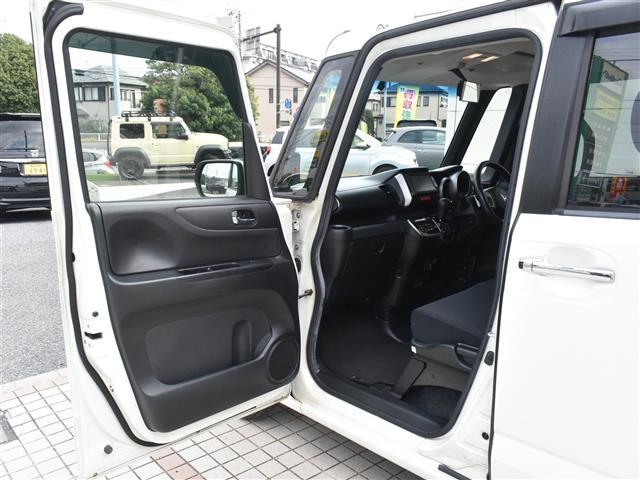 N-BOX G・ターボLパッケージ ワンオーナー 両側パワスラ Bカメラ ETC ワンセグTV ドアバイザー タ-ボ リモコンキー DVD再生可 Bカメ フルフラット ワンオーナ車 両側PSD ナビTV オートライト Wエアバック(19枚目)