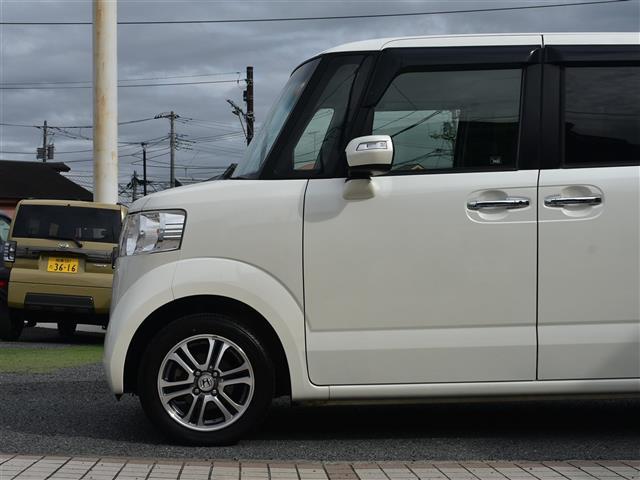 N-BOX G・Lパッケージ 両側パワスラ ETCバックカメラ ドアバイザー 両PSD I-STOP オートクルーズコントロール BTオーディオ カラーバックモニター 全席PW ナビテレビ 1セグ AAC 横滑り防止 DVD再生(23枚目)