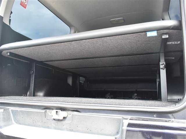 ハイエースバン スーパーＧＬ　ダークプライム　ベットキット　社外デジタルインナー　ＡＣ１００Ｖ　１００Ｗコンセント　両側スライド　ＢＴ接続　キーフリー　オートエアコン　Ｂカメ　パワーウィンド　ＬＥＤライト　パワーステアリング　オートライト　ＡＢＳ（17枚目）