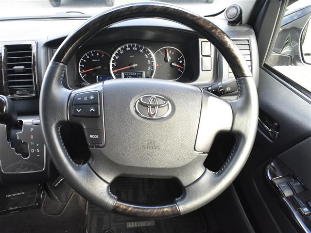 ハイエースバン スーパーＧＬ　ダークプライム　ベットキット　社外デジタルインナー　ＡＣ１００Ｖ　１００Ｗコンセント　両側スライド　ＢＴ接続　キーフリー　オートエアコン　Ｂカメ　パワーウィンド　ＬＥＤライト　パワーステアリング　オートライト　ＡＢＳ（27枚目）