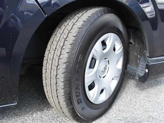 ハイエースバン スーパーＧＬ　ダークプライム　ベットキット　社外デジタルインナー　ＡＣ１００Ｖ　１００Ｗコンセント　両側スライド　ＢＴ接続　キーフリー　オートエアコン　Ｂカメ　パワーウィンド　ＬＥＤライト　パワーステアリング　オートライト　ＡＢＳ（31枚目）