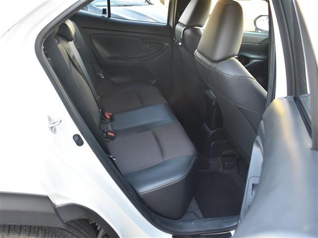 ヤリスクロス Ｚ　ハンズフリーパワーバックドア　ＥＴＣ２．０　ＢＬＵＥＴＯＯＴＨ　バックモニタ　ワンオーナ　横滑り防止システム　追従式クルーズコントロール　ＥＴＣ２．０　カーテンエアバッグ　エアコン　スマートキ－（10枚目）