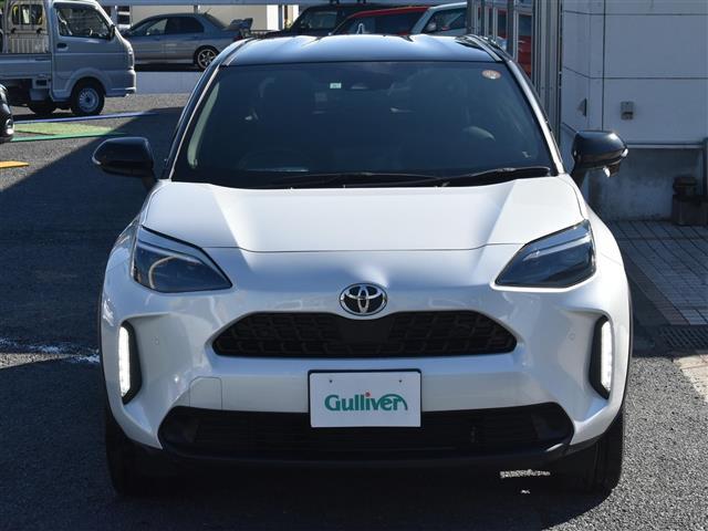 ヤリスクロス Ｚ　ハンズフリーパワーバックドア　ＥＴＣ２．０　ＢＬＵＥＴＯＯＴＨ　バックモニタ　ワンオーナ　横滑り防止システム　追従式クルーズコントロール　ＥＴＣ２．０　カーテンエアバッグ　エアコン　スマートキ－（11枚目）