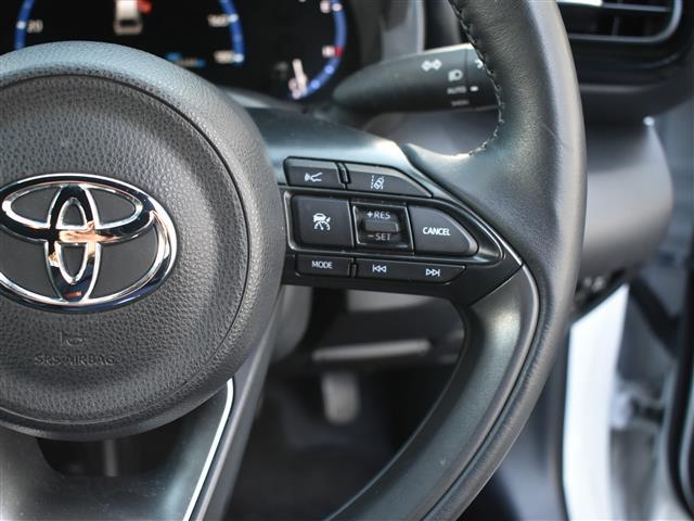 ヤリスクロス Ｚ　ハンズフリーパワーバックドア　ＥＴＣ２．０　ＢＬＵＥＴＯＯＴＨ　バックモニタ　ワンオーナ　横滑り防止システム　追従式クルーズコントロール　ＥＴＣ２．０　カーテンエアバッグ　エアコン　スマートキ－（41枚目）