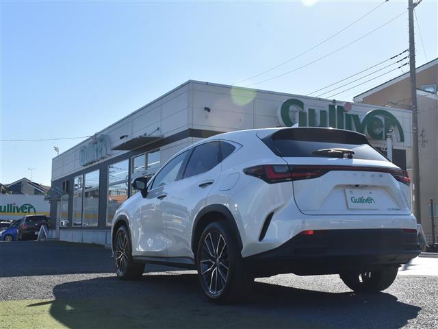 ＮＸ ＮＸ３５０ｈ　カラーヘッドアップ　ＢＳＭ　ＥＴＣ２．０　スマートキー　プリクラッシュセーフティ　フルセグＴＶ　ＡＣＣ　Ｂｌｕｅｔｏｏｔｈ　Ｐバックドア　オートライト　サイドエアバッグ　パノラマＭ　メモリーナビ（23枚目）