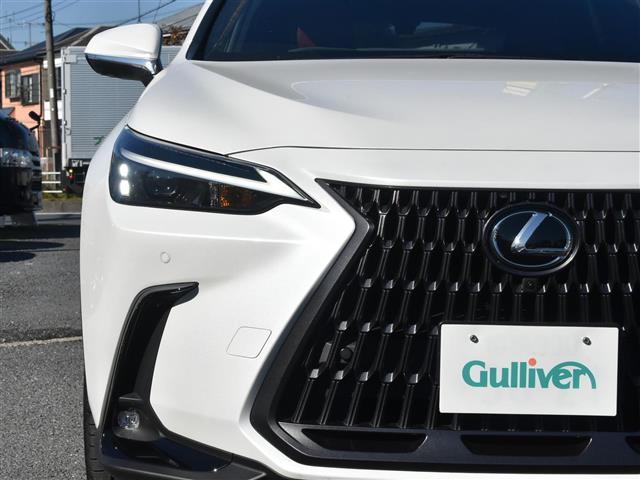 ＮＸ ＮＸ３５０ｈ　カラーヘッドアップ　ＢＳＭ　ＥＴＣ２．０　スマートキー　プリクラッシュセーフティ　フルセグＴＶ　ＡＣＣ　Ｂｌｕｅｔｏｏｔｈ　Ｐバックドア　オートライト　サイドエアバッグ　パノラマＭ　メモリーナビ（27枚目）