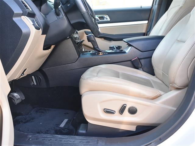 エクスプローラー XLT エコブースト 前席パワーシート シートヒーター (21枚目)