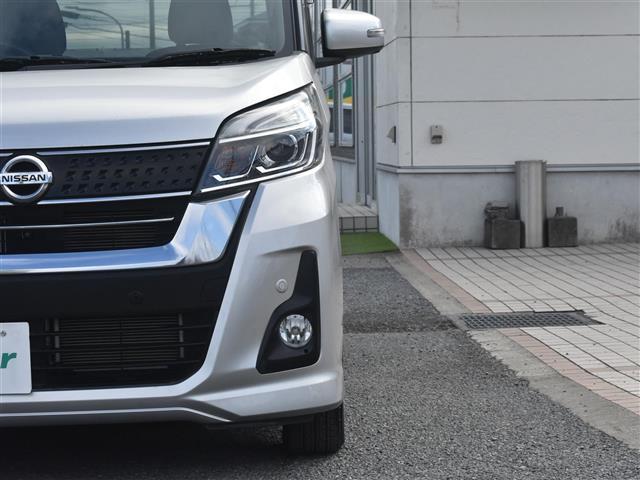 デイズルークス ハイウェイスター Xターボ ワンオーナー エマブレ パーソナルテーブル Bluetooth音楽 DVD再生可 ナビ・TV 左側パワスラ 地デジ サイドエアバック Wエアバック アイドリングSTOP ワンオーナー Aライト ABS(31枚目)