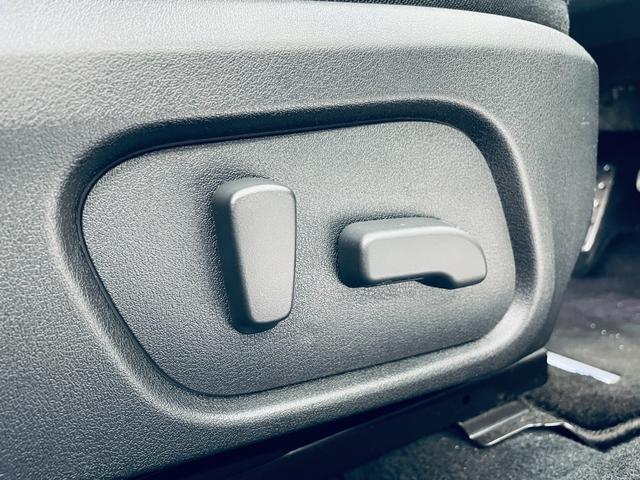 1.6GTアイサイト Vスポーツ 禁煙車 アイサイトVer3 純正ダイヤトーンナビ バックカメラ ETC コーナーセンサー フルセグTV シートヒーター 純正フロアマット クルーズコントロール BT クルコン LEDライナー AVH(9枚目)