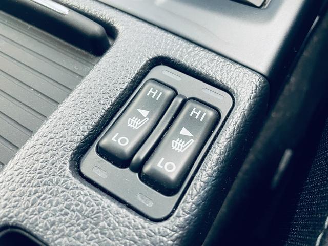 1.6GTアイサイト Vスポーツ 禁煙車 アイサイトVer3 純正ダイヤトーンナビ バックカメラ ETC コーナーセンサー フルセグTV シートヒーター 純正フロアマット クルーズコントロール BT クルコン LEDライナー AVH(10枚目)