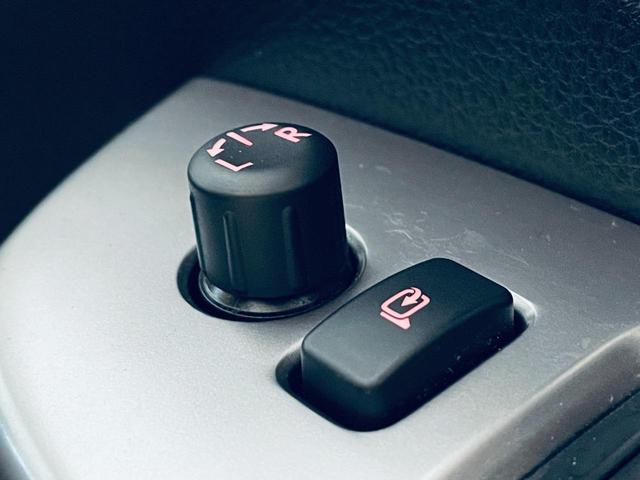 1.6GT-Sアイサイト アイサイトVer3 衝突軽減 車線逸脱警報 ステアリングスイッチ パワーシート LEDライナー ETC ドラレコ サイド・バックカメラ サンルーフ クルコン リアビークル 電動パーキング ヒルスタート(78枚目)