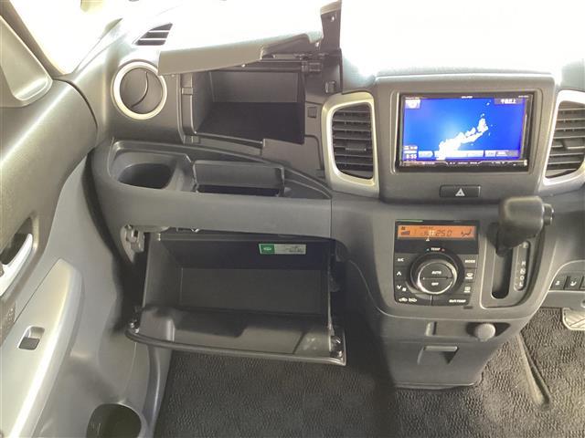 スペーシア Gリミテッド 社外ナビ・フルセグTV・Bluetooth バックカメラ デュアルカメラブレーキサポート パワースライド 前後ドラレコ 運転席シートヒーター スマートキー2個 電動格納ミラー ステアリングスイッチ(31枚目)