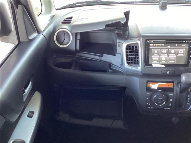 スペーシア Ｇリミテッド　純正ナビ・フルセグＴＶ・Ｂｌｕｅｔｏｏｔｈ　全方位カメラ　デュアルカメラブレーキサポート　パワースライド　スマートキー２個　ビルトインＥＴＣ　運転席シートヒーター　ステアリングスイッチ　電動格納ミラー（32枚目）