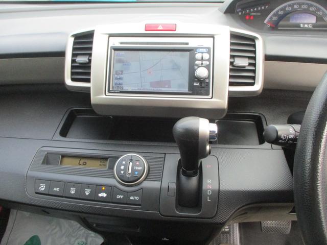 フリードスパイク G ジャストセレクション 純正オプションルーフィンサイドレール HIDライト ETC 純正ナビ TV USB 外部オーディオ接続 フルフラットシート(28枚目)