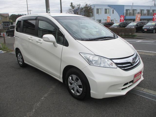 フリード G ジャストセレクション 中期モデル 両側電動スライドドア スマートキー オートクルーズコントロール ナビ ブルートゥースオーディオ TV ETC HIDライト ウォークスルー 3列シート6人乗り(39枚目)