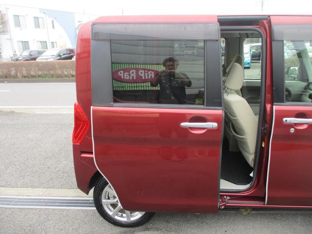 タント Ｇ　ＳＡ　後席モニター　両側電動スライドドア　スマートキー　純正ナビ　ブルートゥースオーディオ　フルセグＴＶ　ＵＳＢ　バックカメラ　ＥＴＣ（9枚目）