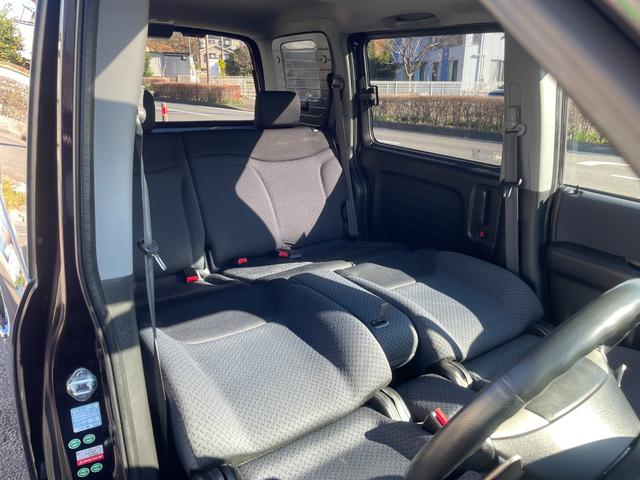 モビリオスパイク W Sパッケージ 純正OPサンルーフ 純正OPフォグライト 電動スライドドア HIDライト 7速パドルシフト ナビ バックカメラ ETC オートエアコン ベンチシート フルフラットシート(15枚目)