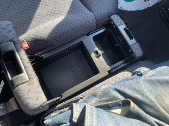 モビリオスパイク W Sパッケージ 純正OPサンルーフ 純正OPフォグライト 電動スライドドア HIDライト 7速パドルシフト ナビ バックカメラ ETC オートエアコン ベンチシート フルフラットシート(18枚目)