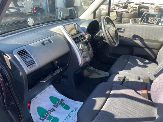 モビリオスパイク W Sパッケージ 純正OPサンルーフ 純正OPフォグライト 電動スライドドア HIDライト 7速パドルシフト ナビ バックカメラ ETC オートエアコン ベンチシート フルフラットシート(20枚目)