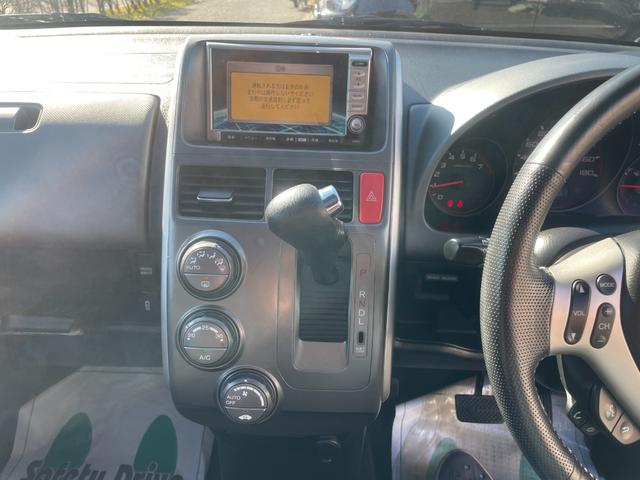 モビリオスパイク W Sパッケージ 純正OPサンルーフ 純正OPフォグライト 電動スライドドア HIDライト 7速パドルシフト ナビ バックカメラ ETC オートエアコン ベンチシート フルフラットシート(27枚目)