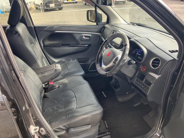 ワゴンＲスティングレー Ｔ　バックカメラ　ＴＶ　オートクルーズコントロール　衝突被害軽減システム　オートライト　ＨＩＤ　スマートキー　アイドリングストップ　電動格納ミラー　シートヒーター　ベンチシート　ＣＶＴ　盗難防止システム（10枚目）