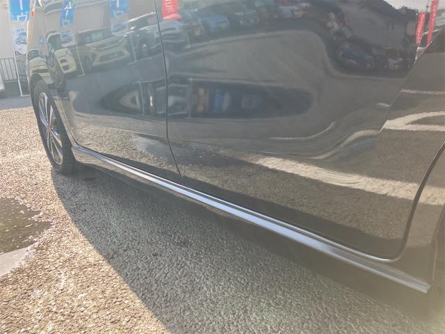 ワゴンＲスティングレー Ｔ　バックカメラ　ＴＶ　オートクルーズコントロール　衝突被害軽減システム　オートライト　ＨＩＤ　スマートキー　アイドリングストップ　電動格納ミラー　シートヒーター　ベンチシート　ＣＶＴ　盗難防止システム（24枚目）