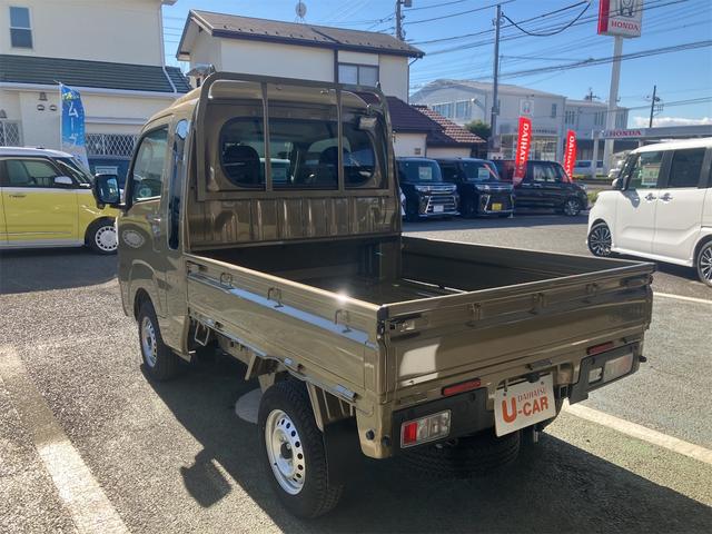 ハイゼットトラック ジャンボエクストラ 4WD 軽トラック CVT 衝突被害軽減システム クリアランスソナー スマートキー アイドリングストップ 電動格納ミラー オートライト ESC エアコン パワーステアリング パワーウィンドウ(17枚目)