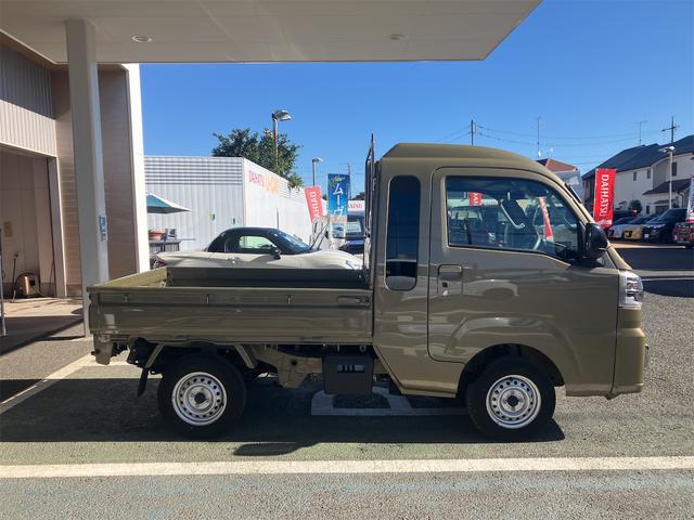 ハイゼットトラック ジャンボエクストラ 4WD 軽トラック CVT 衝突被害軽減システム クリアランスソナー スマートキー アイドリングストップ 電動格納ミラー オートライト ESC エアコン パワーステアリング パワーウィンドウ(19枚目)