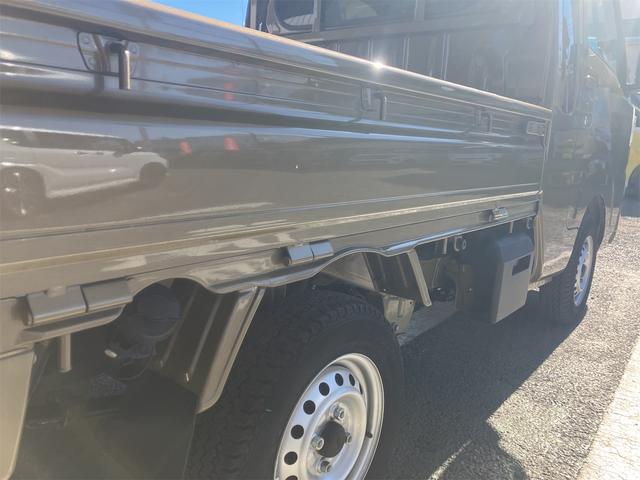 ハイゼットトラック ジャンボエクストラ 4WD 軽トラック CVT 衝突被害軽減システム クリアランスソナー スマートキー アイドリングストップ 電動格納ミラー オートライト ESC エアコン パワーステアリング パワーウィンドウ(35枚目)