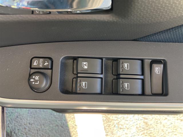 ルーミー カスタムＧ　ドライブレコーダー　バックカメラ　ナビ　両側電動スライドドア　クリアランスソナー　オートクルーズコントロール　衝突被害軽減システム　アルミホイール　オートライト　ＬＥＤヘッドランプ　スマートキー（11枚目）