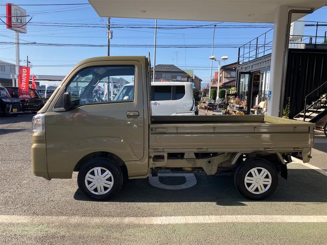 ハイゼットトラック スタンダードSAIIIt 4WD 軽トラック AT 衝突被害軽減システム ESC エアコン 運転席エアバッグ 記録簿(17枚目)