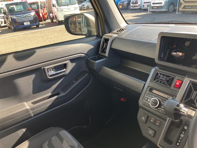 タフト Ｇターボ　クロムベンチャー　バックカメラ　クリアランスソナー　オートクルーズコントロール　衝突被害軽減システム　オートライト　ＬＥＤヘッドランプ　ヘッドライトウォッシャー　スマートキー　アイドリングストップ　電動格納ミラー（9枚目）