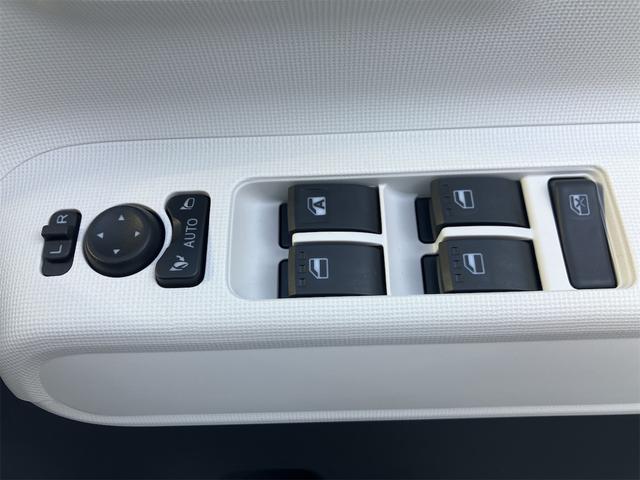 ムーヴキャンバス ストライプスG バックカメラ 両側電動スライドドア クリアランスソナー 衝突被害軽減システム オートライト LEDヘッドランプ スマートキー アイドリングストップ 電動格納ミラー シートヒーター ベンチシート CVT(27枚目)